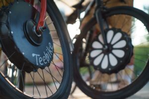 10 reasons to get the Teebike electric and connected wheel