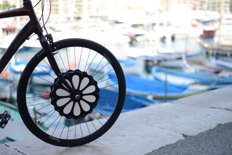 Une roue électrique pour transformer votre vélo en ebike